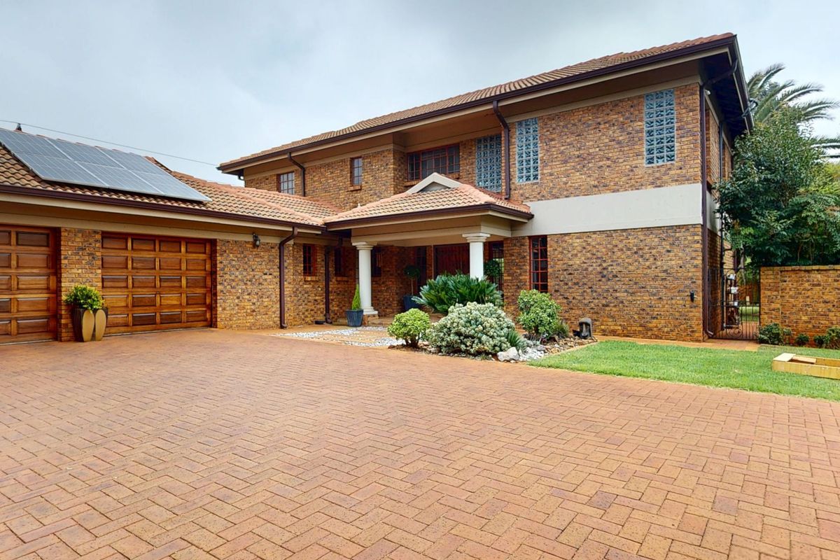 Exceptional Multi-Dwelling Smallholding with Income Potential – Benoni Small Farms - Photo 2
