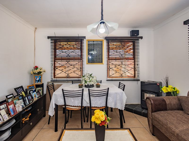 3 BEDROOM HOUSE FOR SALE IN PHOENIX - Photo 9