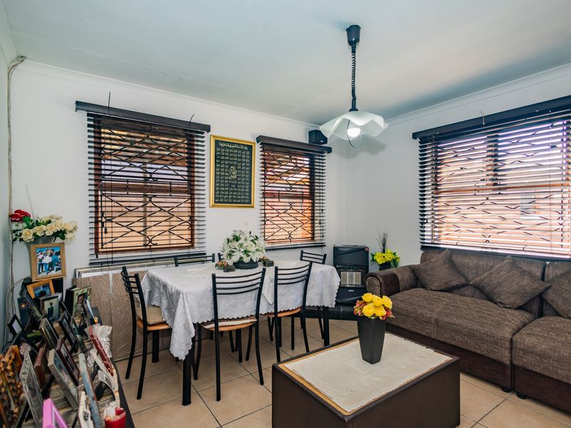 3 BEDROOM HOUSE FOR SALE IN PHOENIX - Photo 8