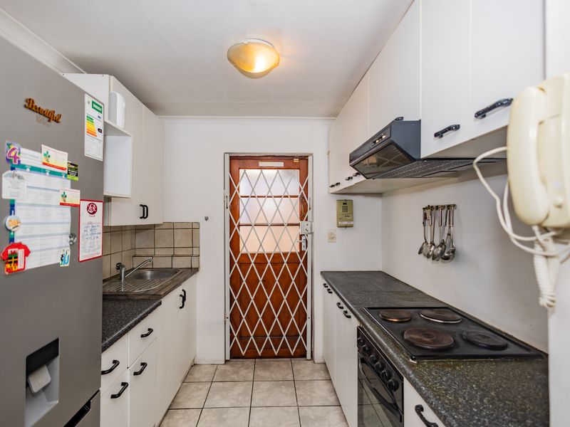 3 BEDROOM HOUSE FOR SALE IN PHOENIX - Photo 4