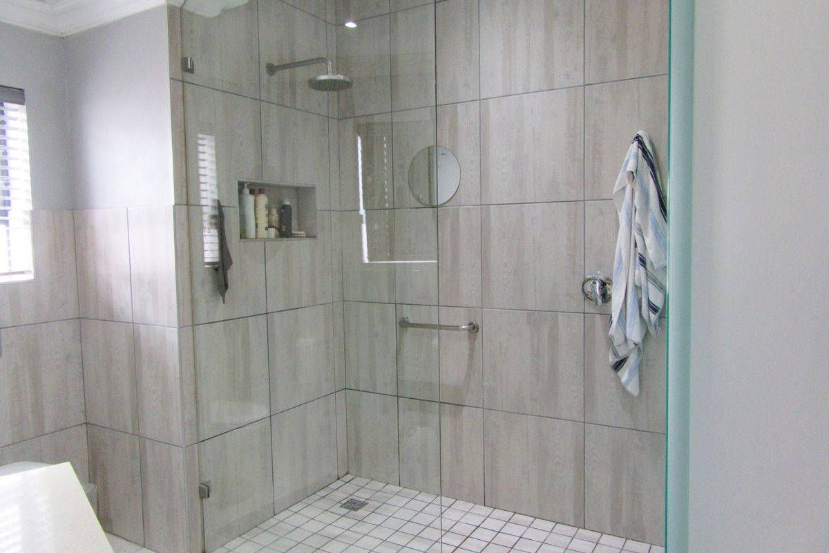 Single Level Home in Karookraal - Photo 4