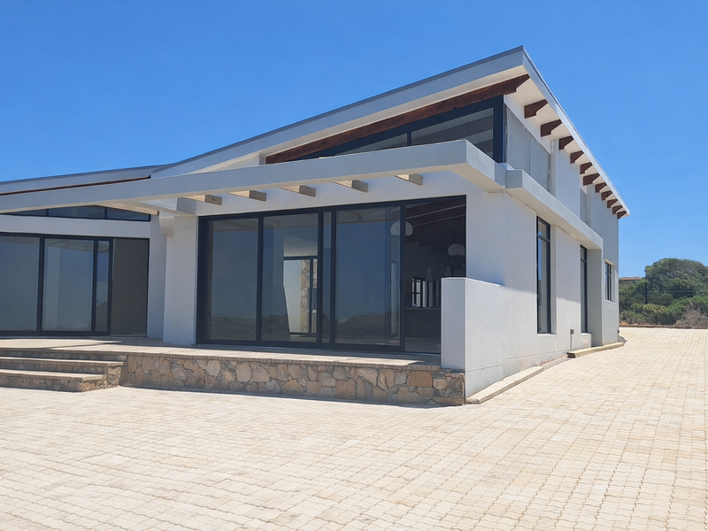 Modern Coastal Masterpiece in Skuilpiesbaai Nature Reserve – Stilbaai West - Photo 5