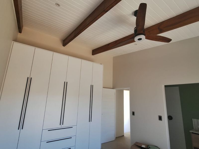 Modern Coastal Masterpiece in Skuilpiesbaai Nature Reserve – Stilbaai West - Photo 9