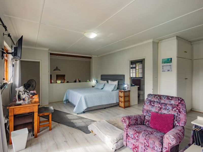 An Enchanting 3 Bedroom, 3 Bathroom Home with Endless Possibilities - Photo 8