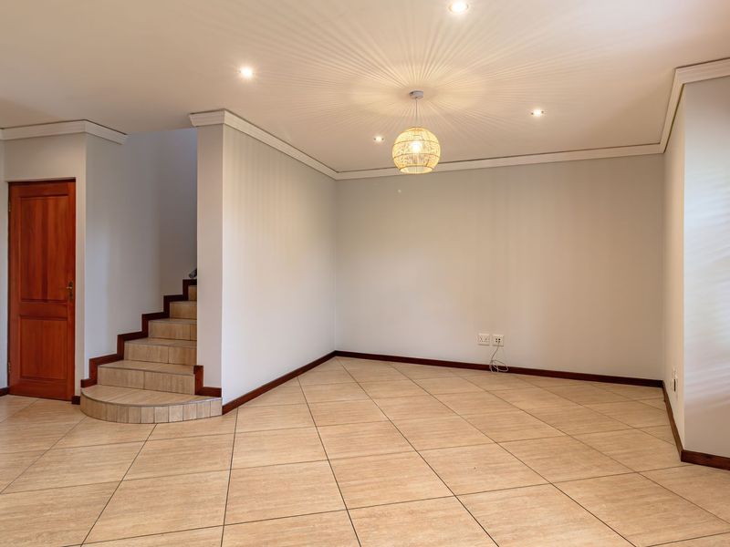 Lock Up And Go Cluster! Immaculate Condition! - Photo 4