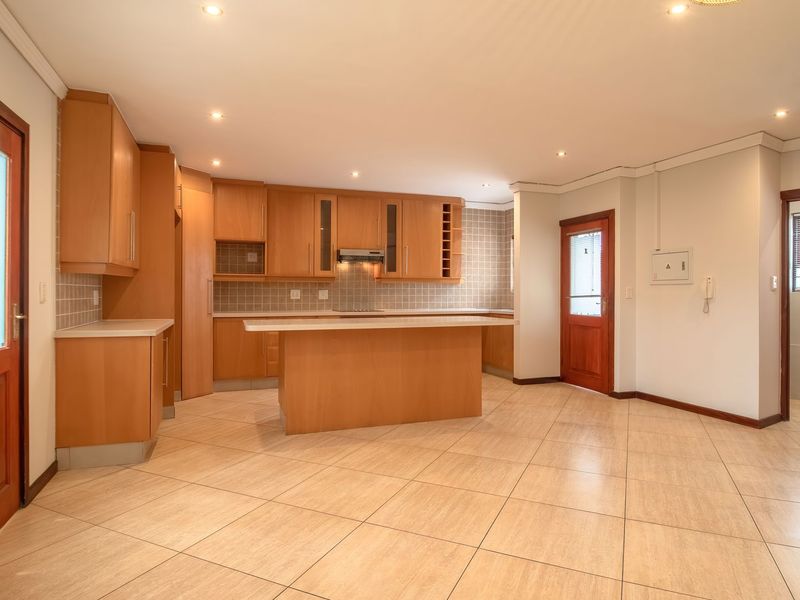 Lock Up And Go Cluster! Immaculate Condition! - Photo 6