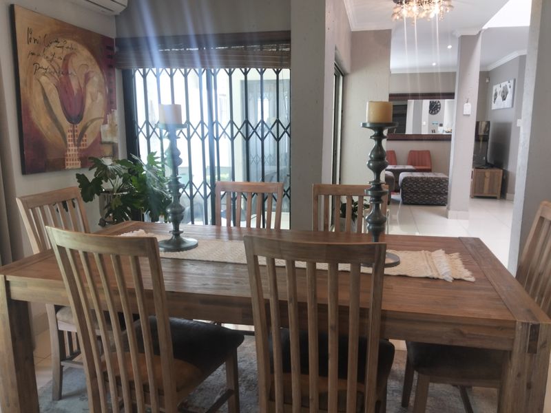 4 Bedroom spacious townhouse for sale - Photo 9