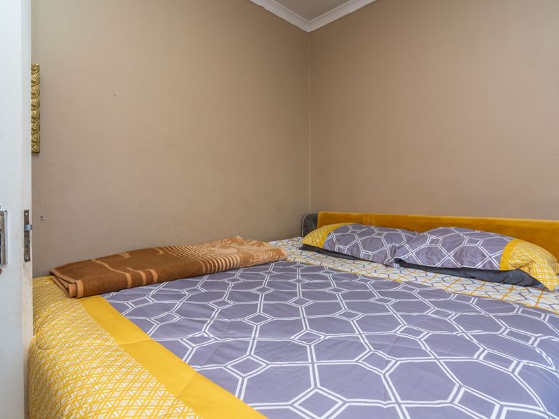 Calling All Investors, 1st Time Buyers Or Downscaling - Photo 4