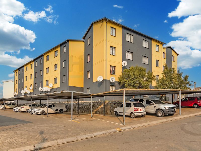 Calling All Investors, 1st Time Buyers Or Downscaling - Photo 10