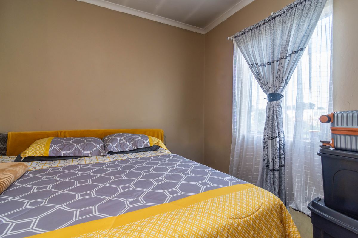 Calling All Investors, 1st Time Buyers Or Downscaling - Photo 3
