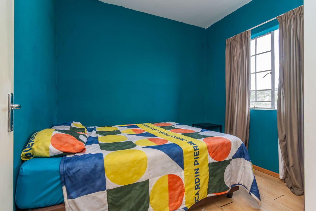 Modern 2-Bedroom Apartment in Emfuleni Heights – Exceptional Value & Prime Location - Photo 4