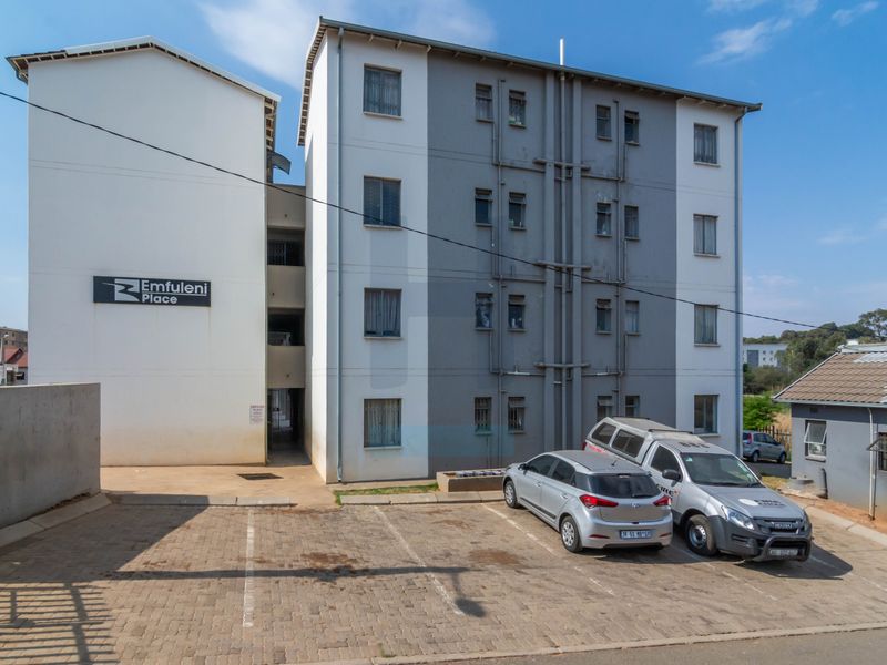 🌟 Modern Living in the Heart of Fleurhof Ext 7 - Photo 1