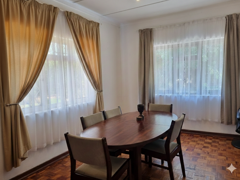 Spacious 3-Bedroom Family Home with Flatlet - Photo 4