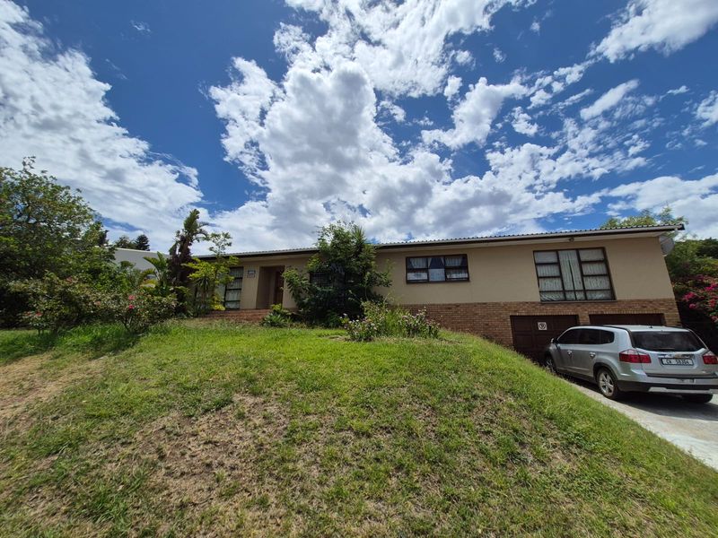 Exceptional Living in One of Worcester’s Most Loved Areas - Photo 2