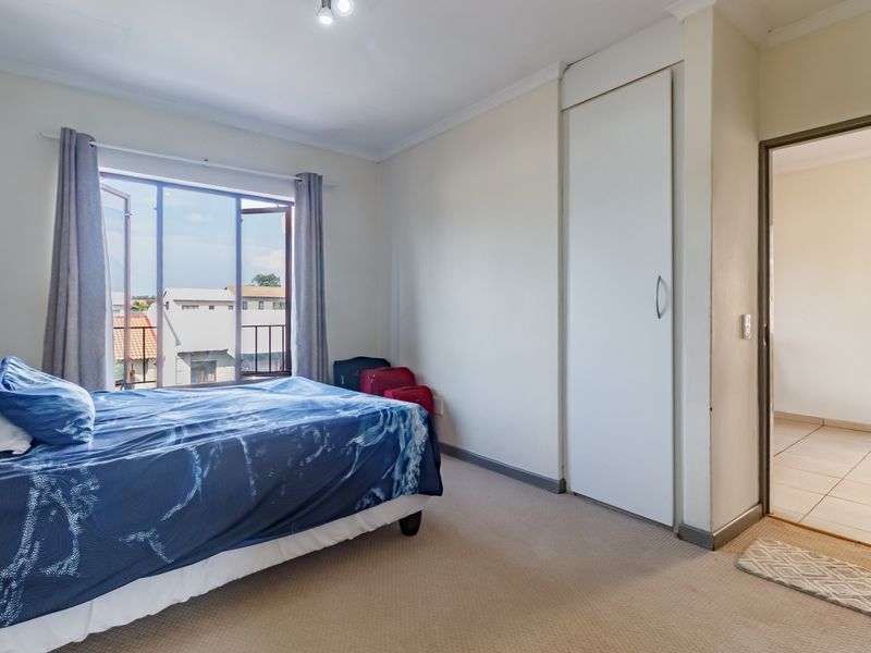 1 Bed 1 Bath Spacious Unit in Waterfall Heights - Photo 10