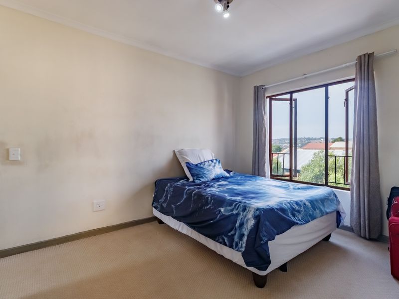 1 Bed 1 Bath Spacious Unit in Waterfall Heights - Photo 9