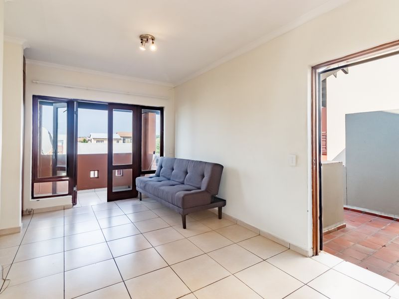 1 Bed 1 Bath Spacious Unit in Waterfall Heights - Photo 6