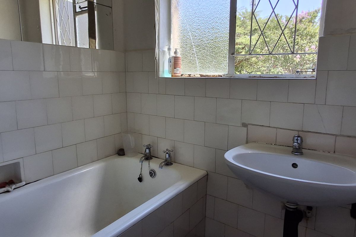 1 Bedroom Unit - Photo 5