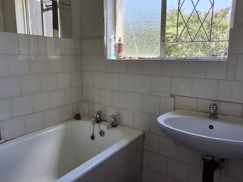 1 Bedroom Unit - Photo 5