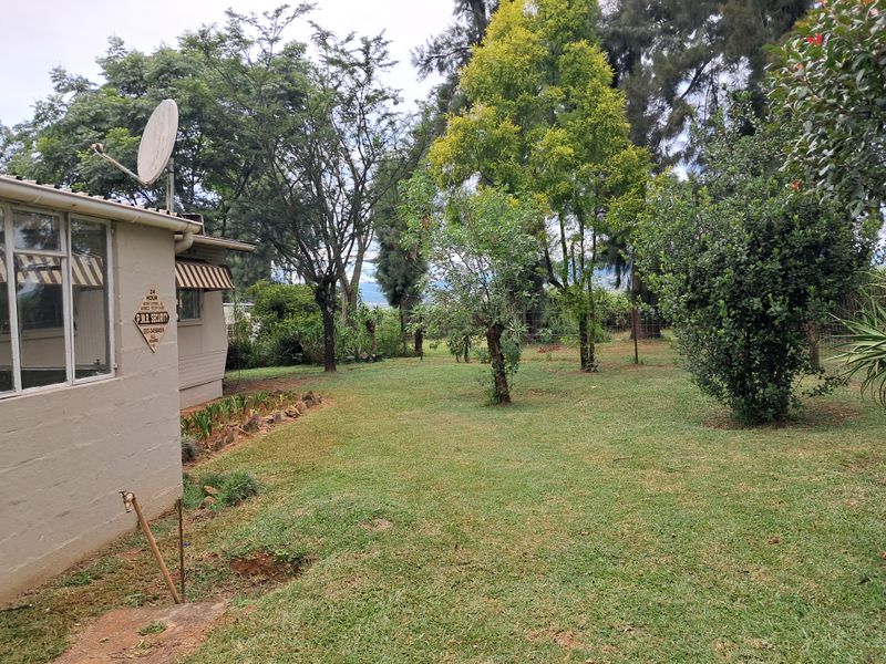 Charming Country Home with Spacious Garden - Photo 4