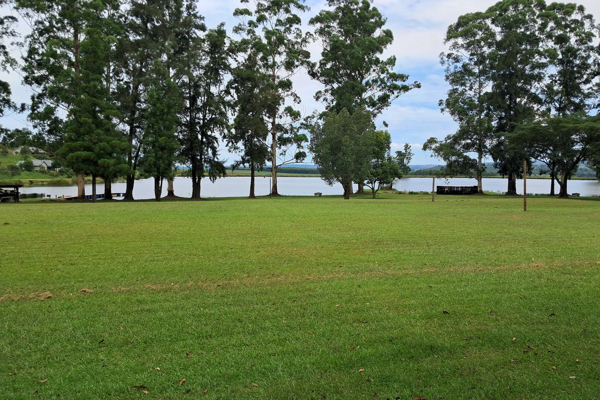 Charming Country Home with Spacious Garden - Photo 2