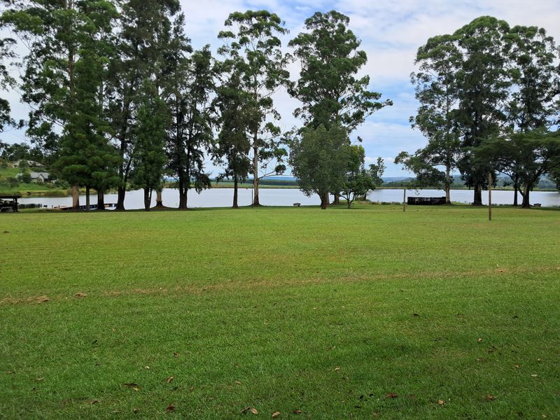 Charming Country Home with Spacious Garden - Photo 2