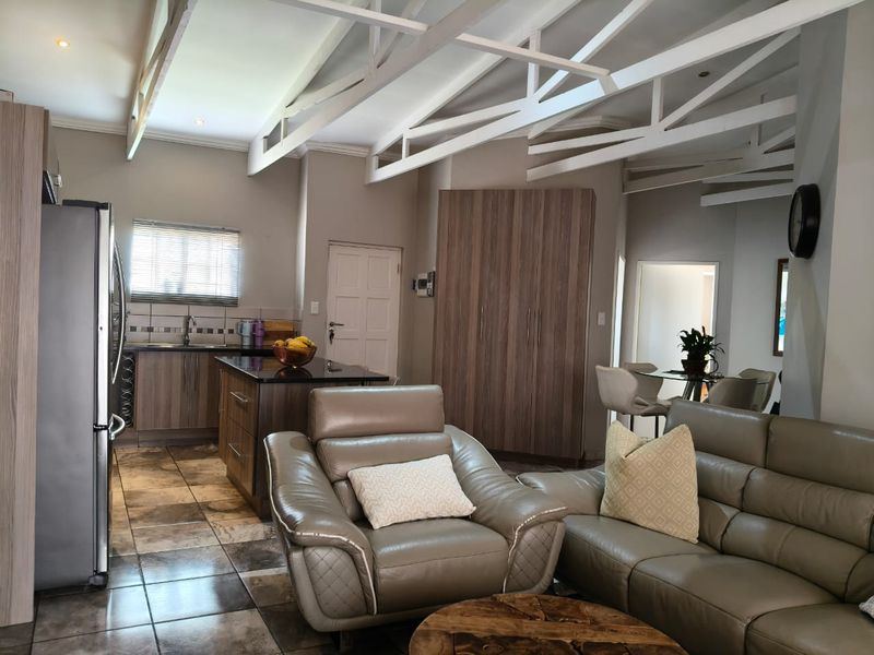 Experience luxury living in our modern 3-bedroom townhouse, nestled within a secure gated community! - Photo 9