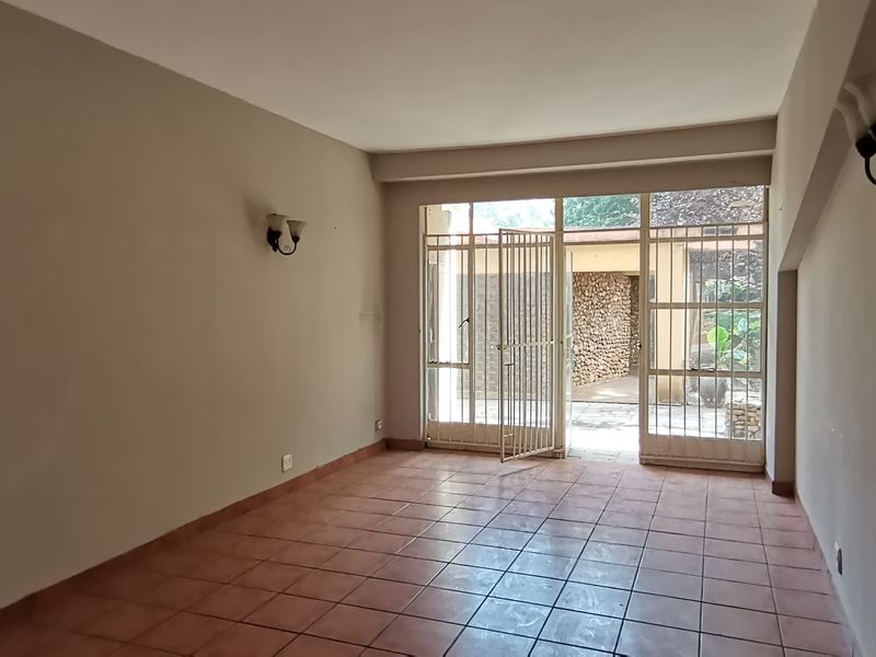 Spacious 3-Bedroom Apartment in La Meyette, Three Rivers - Photo 3