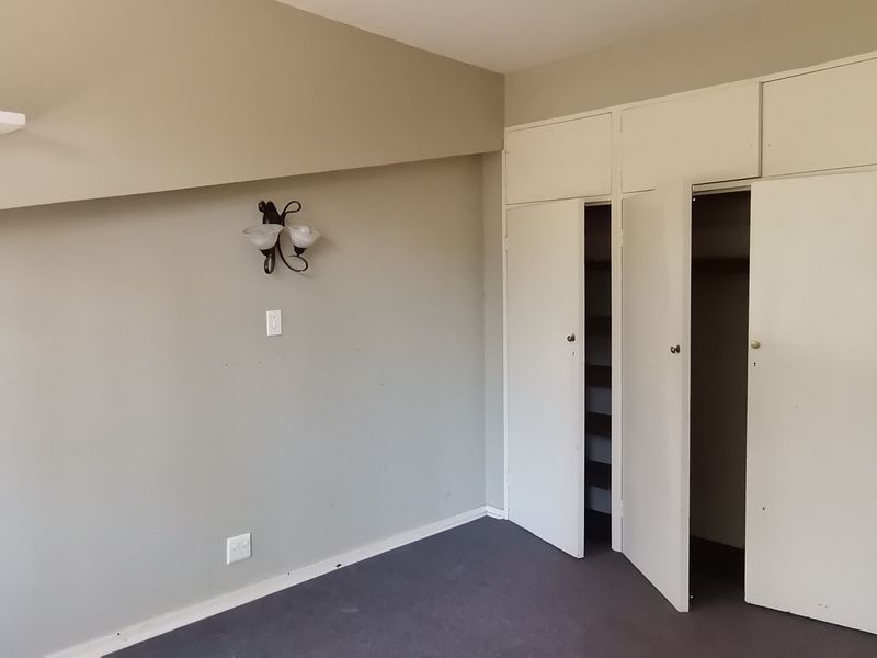 Spacious 3-Bedroom Apartment in La Meyette, Three Rivers - Photo 6