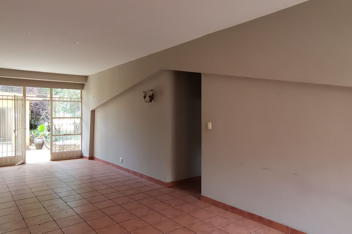Spacious 3-Bedroom Apartment in La Meyette, Three Rivers - Photo 2