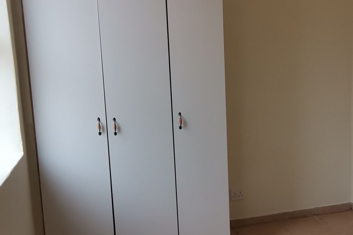 Neat Bachelor Unit | Newly Renovated | Tenant in Place - Photo 4