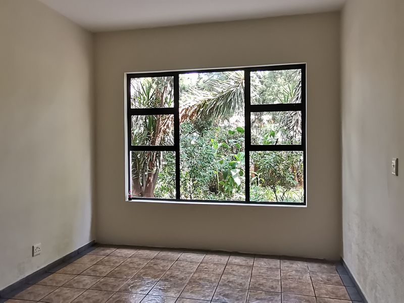 Neat Bachelor Unit | Newly Renovated | Tenant in Place - Photo 6