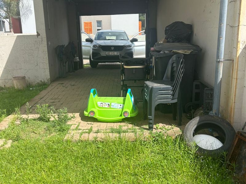 Affordable 2 Bedroom House - Photo 8