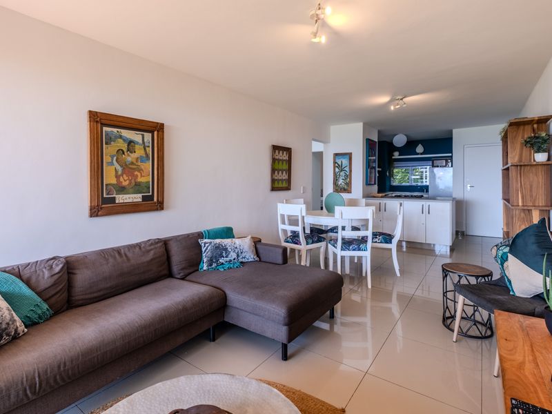 A 2 Bedroom 2 Bathroom Coastal Sanctuary with Breathtaking Ocean Views in Umdloti - Photo 4