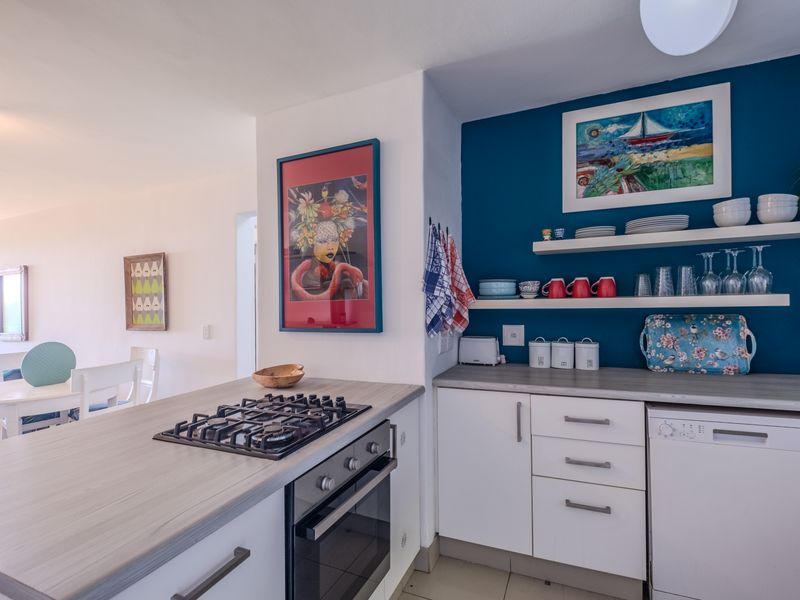 A 2 Bedroom 2 Bathroom Coastal Sanctuary with Breathtaking Ocean Views in Umdloti - Photo 9