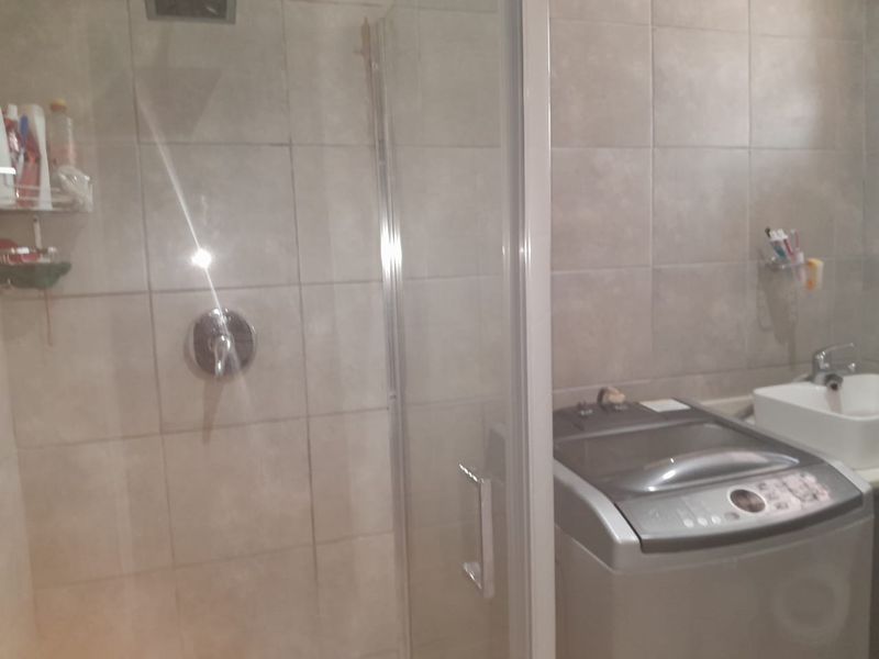 Neat  Apartment - Photo 8