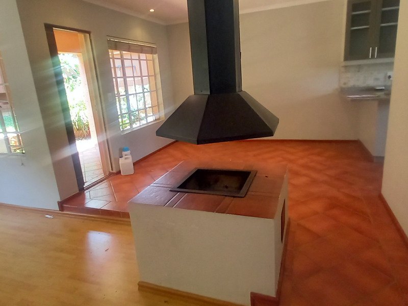 Elegant, Secure Living in Sterrewag – A Beautiful Townhouse Designed for Family Life” - Photo 5