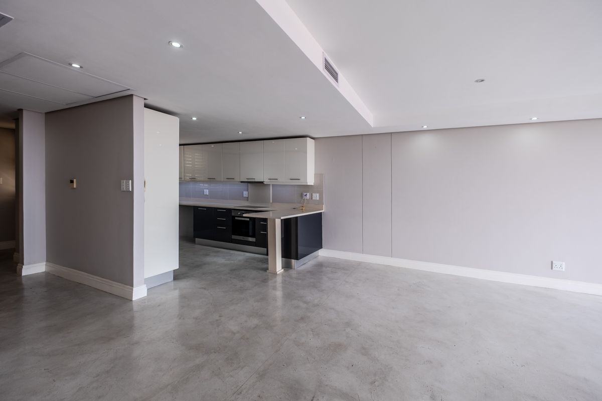 Modern Sea View 2 bedroom 2 bathroom Apartment in Secure Umhlanga Rocks Complex - Photo 5