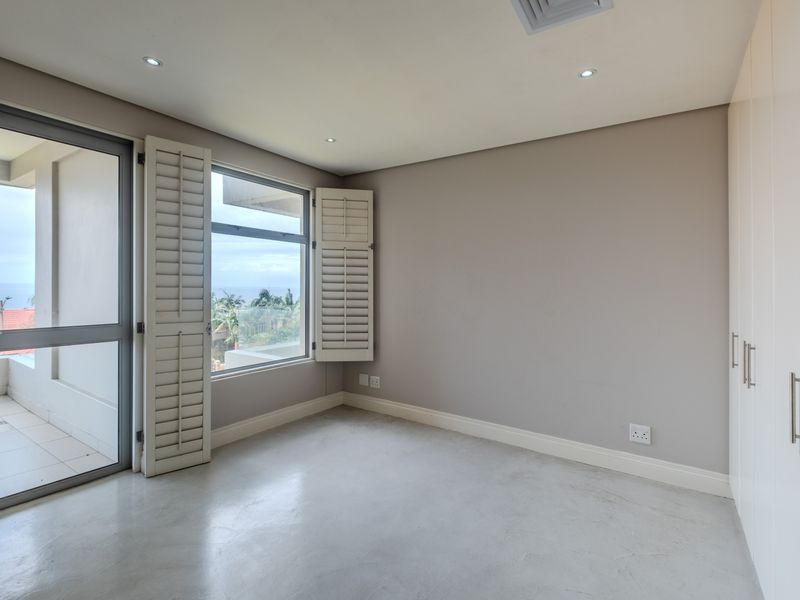 Modern Sea View 2 bedroom 2 bathroom Apartment in Secure Umhlanga Rocks Complex - Photo 9
