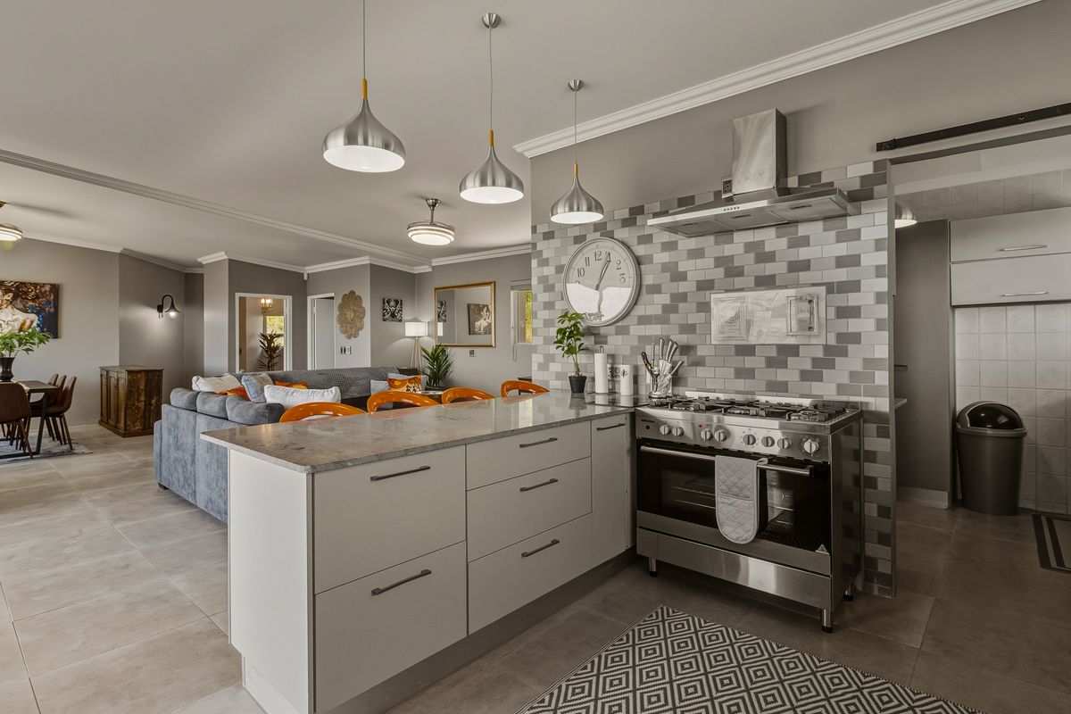 Effortless Style, Stunning Vistas! - Photo 3