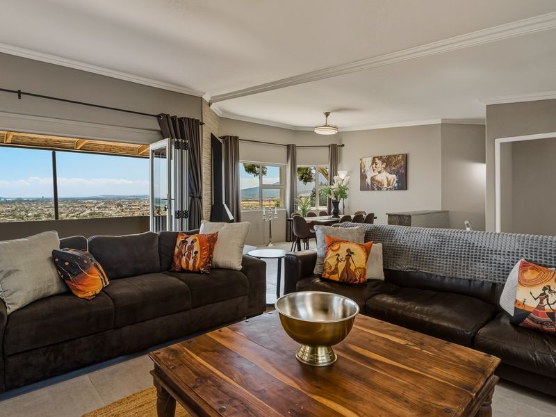 Effortless Style, Stunning Vistas! - Photo 9