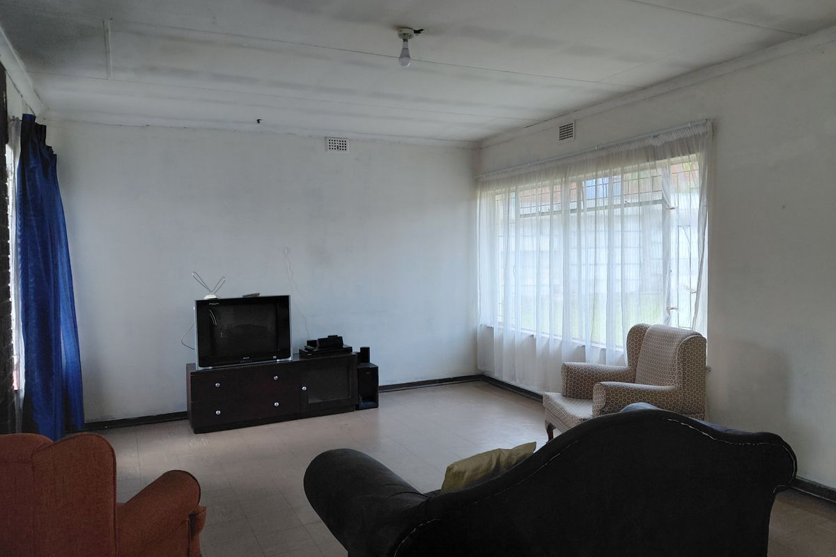 Family house for sale in Amiel Park - Photo 5