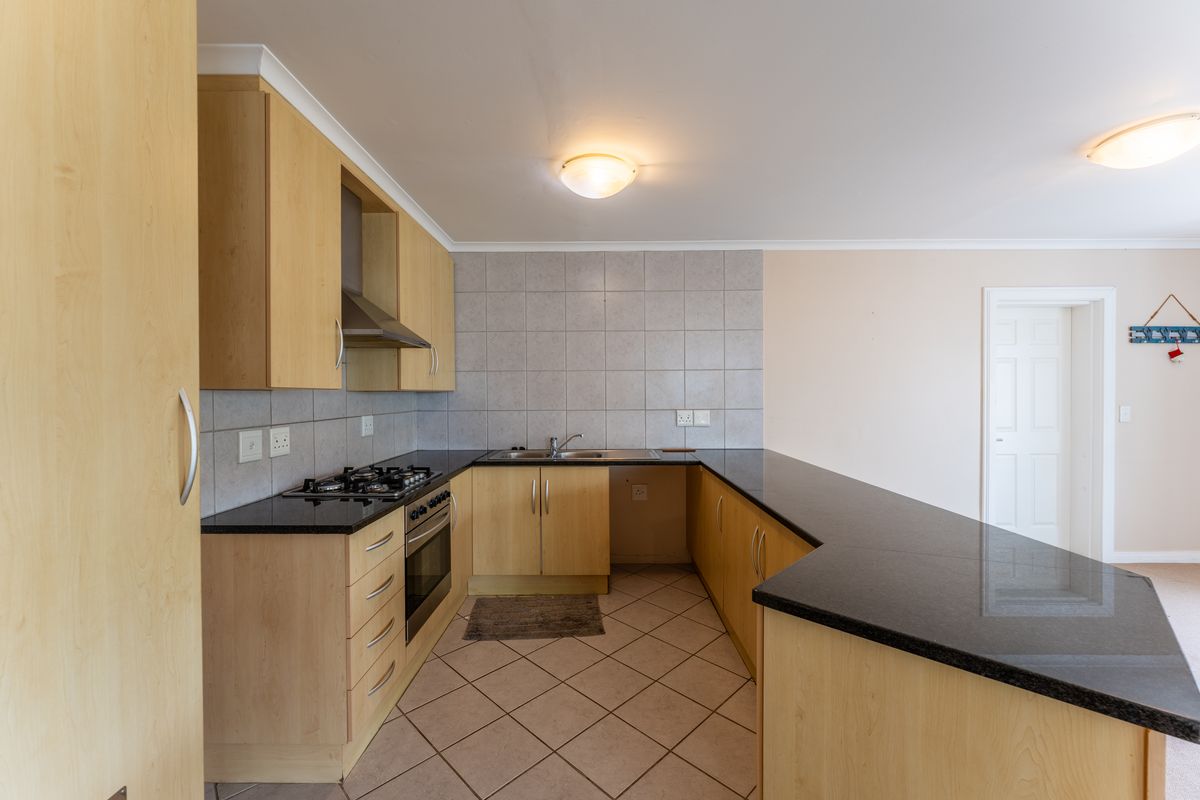 Retire, Relax or Holiday: A Versatile Gem in St Francis Bay - Photo 5