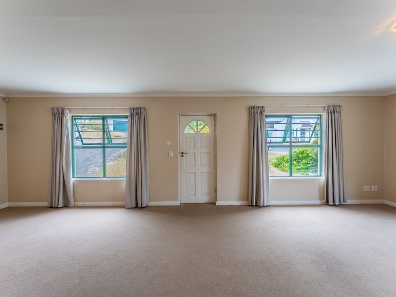 Retire, Relax or Holiday: A Versatile Gem in St Francis Bay - Photo 2