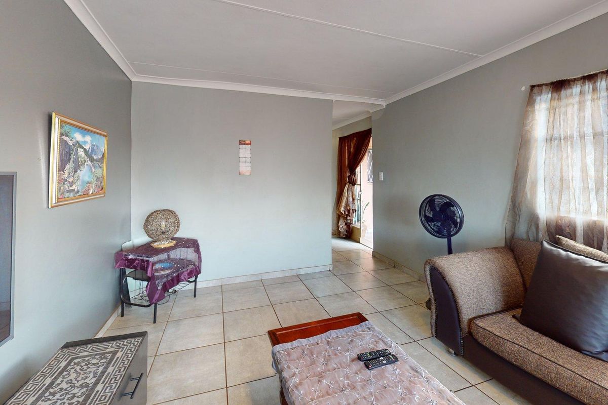 A well-finished family home that makes smart use of its space. - Photo 3