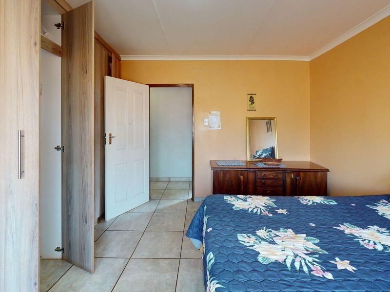 A well-finished family home that makes smart use of its space. - Photo 7