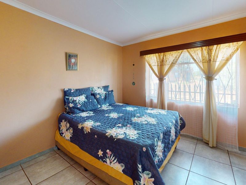 A well-finished family home that makes smart use of its space. - Photo 6