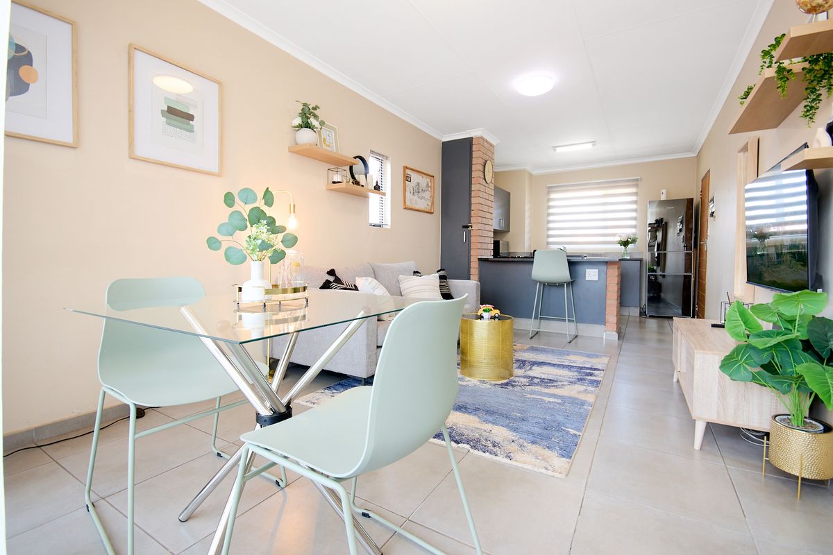 2 Bed 2 Bath Modern Unit on 2nd Floor - Photo 5