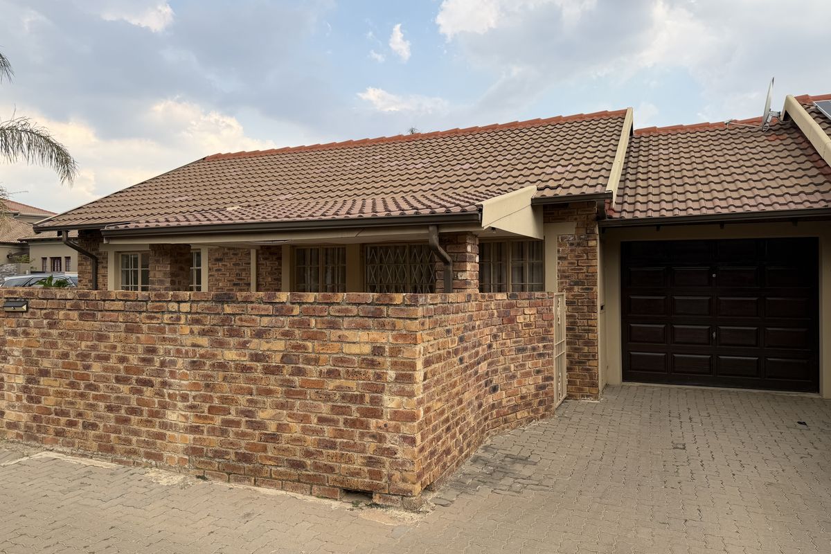 Pebble Park Simplex in Pebble Creek Estate - Photo 2