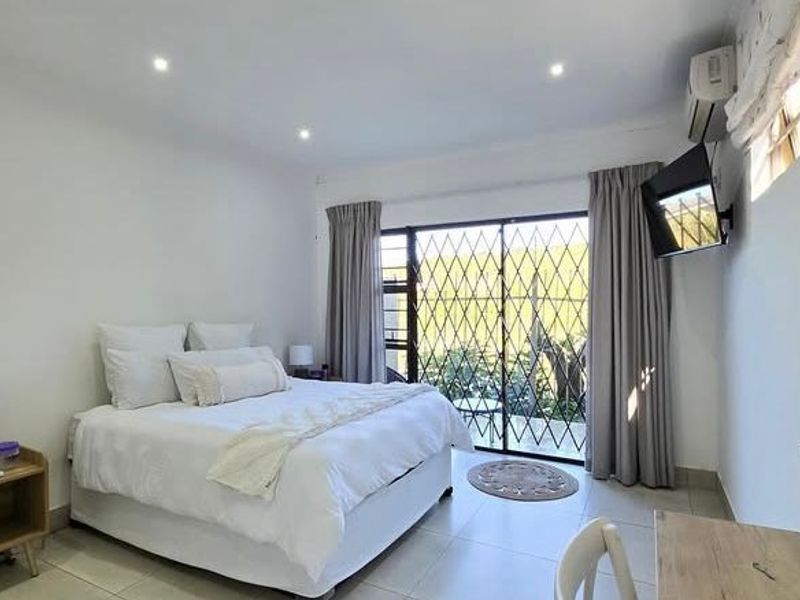 Beautiful Furnished river view 2-Bedroom Apartment to let! - Photo 6